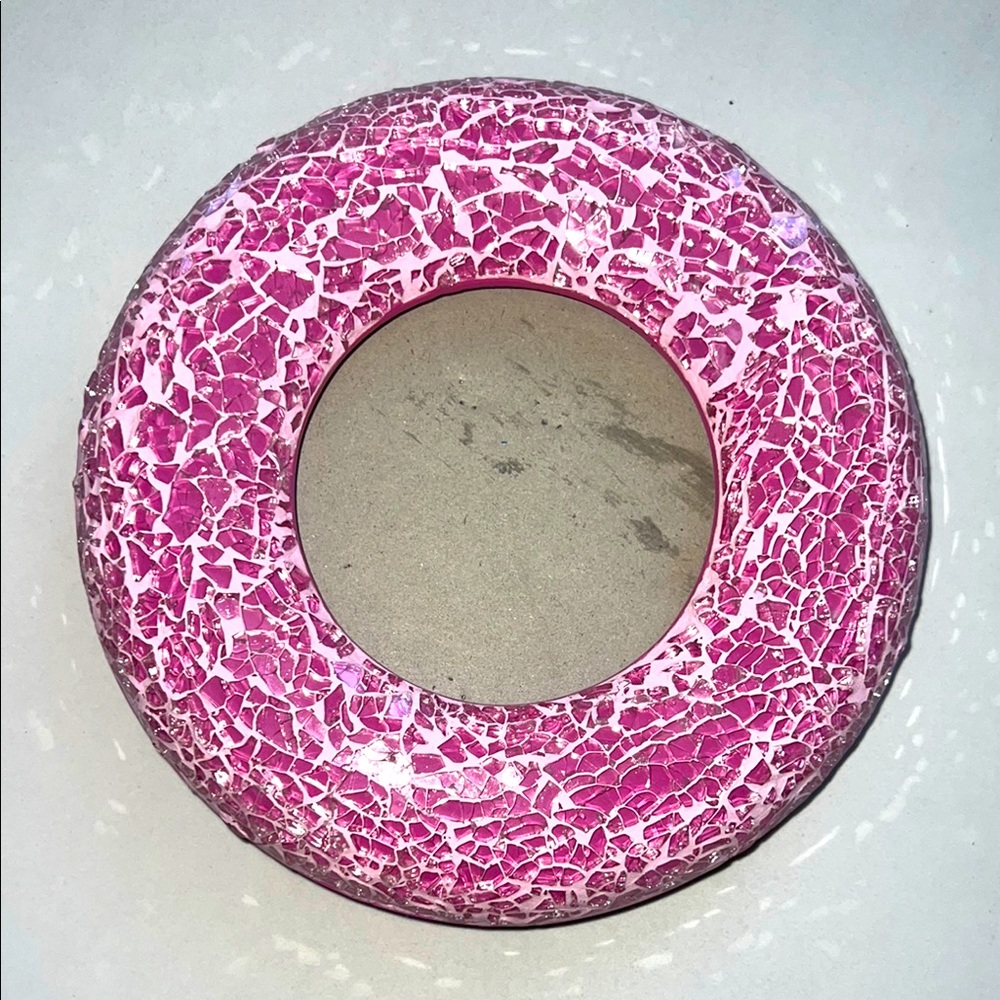 Pink Crushed Glass Mosaic Style Picture Frame 7” Diameter